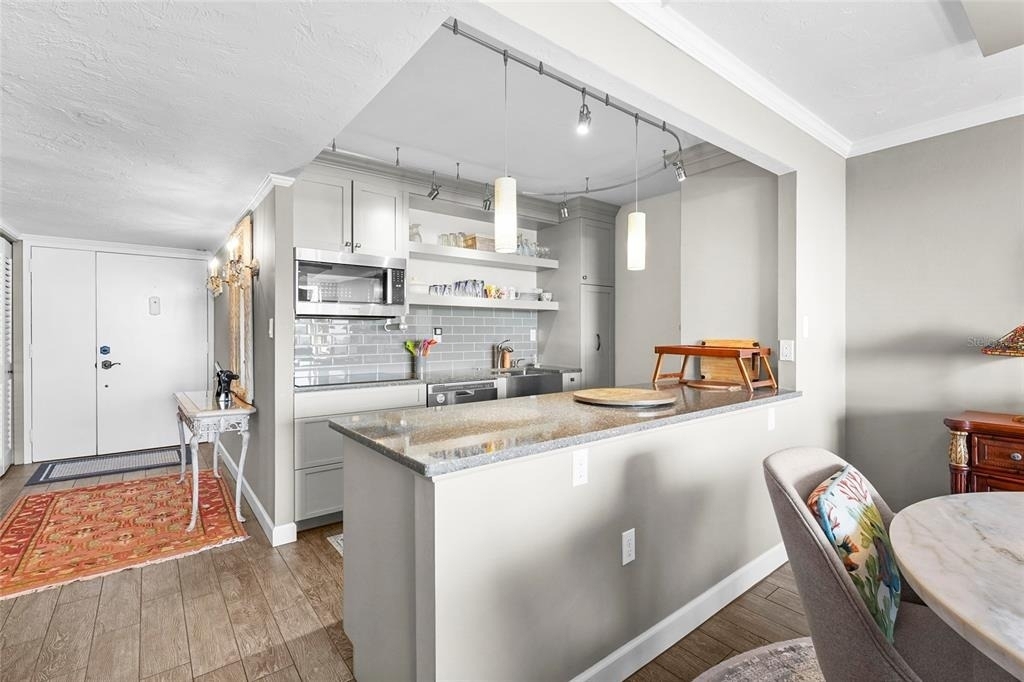707 S Gulfstream Avenue - Photo 4