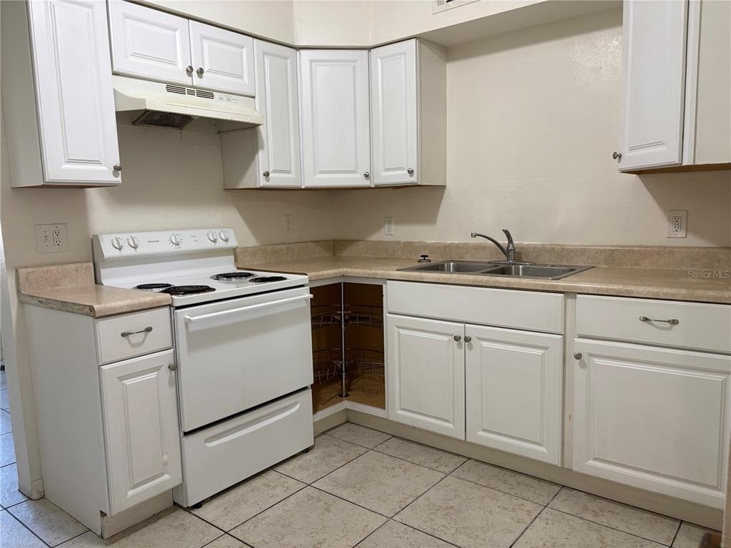 1361 22nd Street - Photo 2