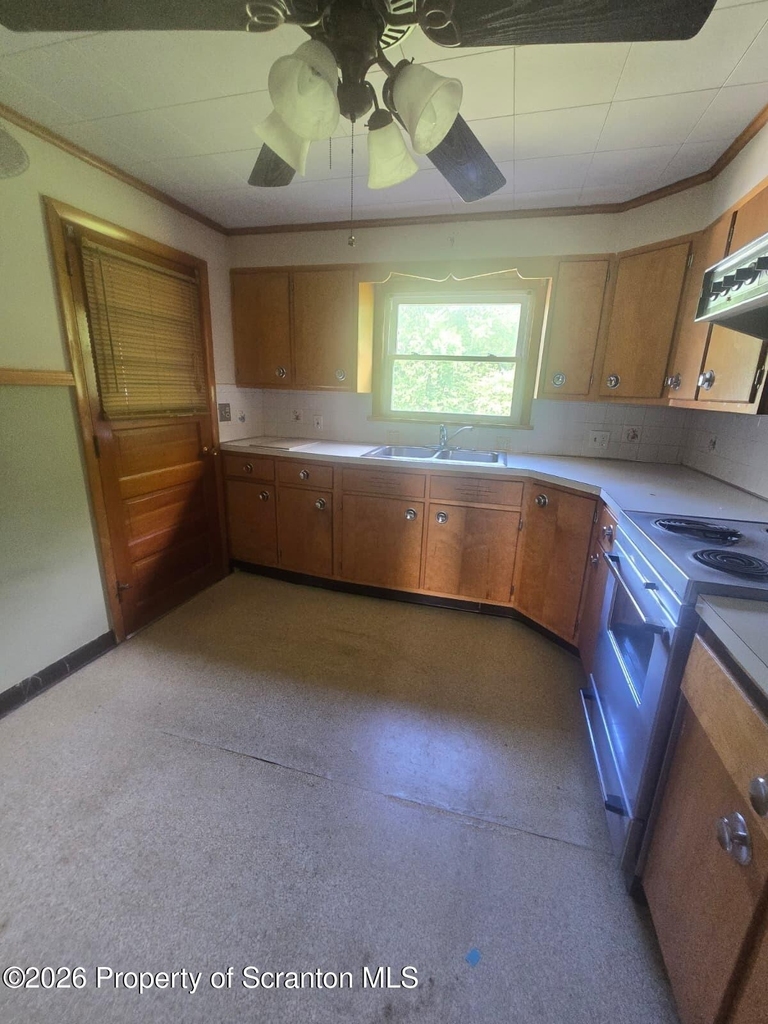 970 Wood Street - Photo 3