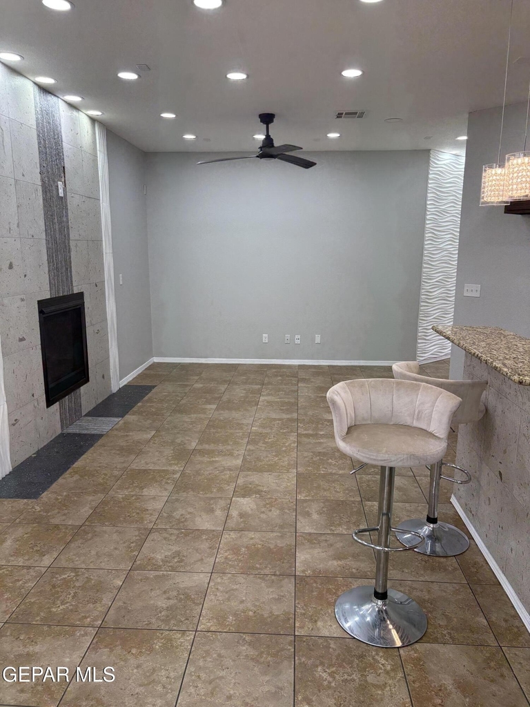 12259 Gaudi Way - Photo 7