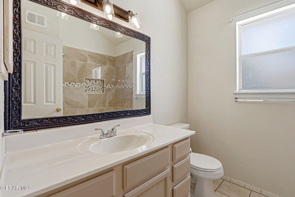 7765 Dianjou Drive - Photo 28