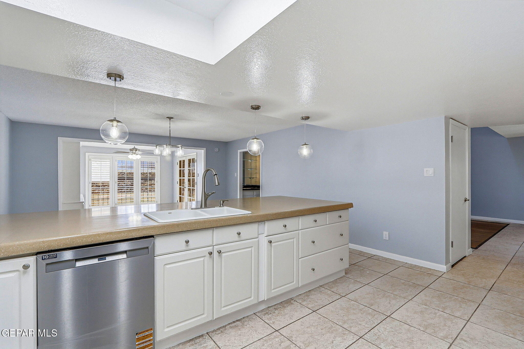 6141 Sierra Valle Lane - Photo 14