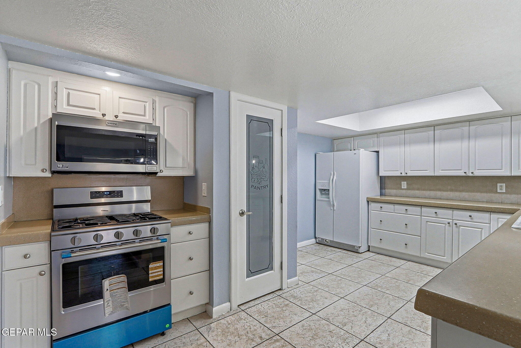 6141 Sierra Valle Lane - Photo 13