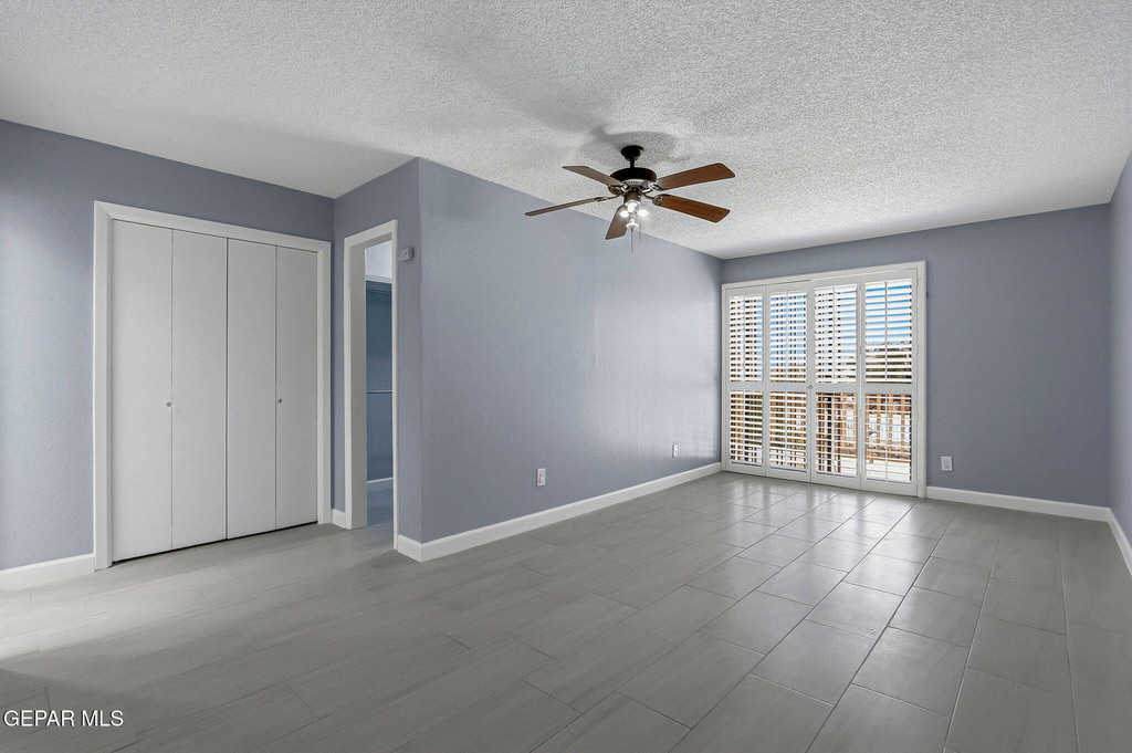 6141 Sierra Valle Lane - Photo 32