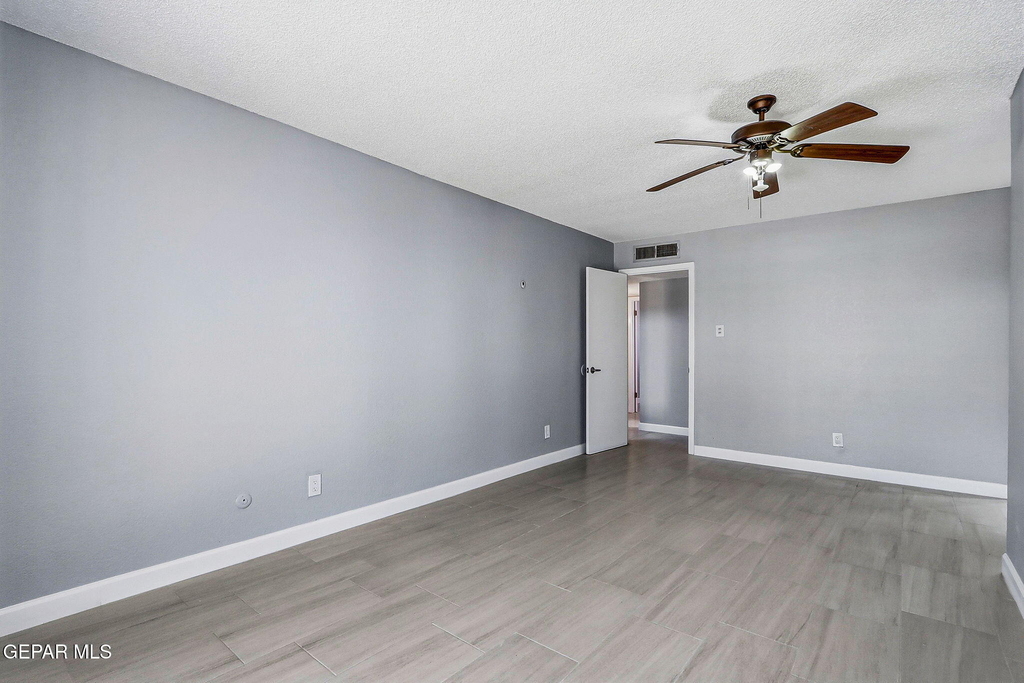 6141 Sierra Valle Lane - Photo 34