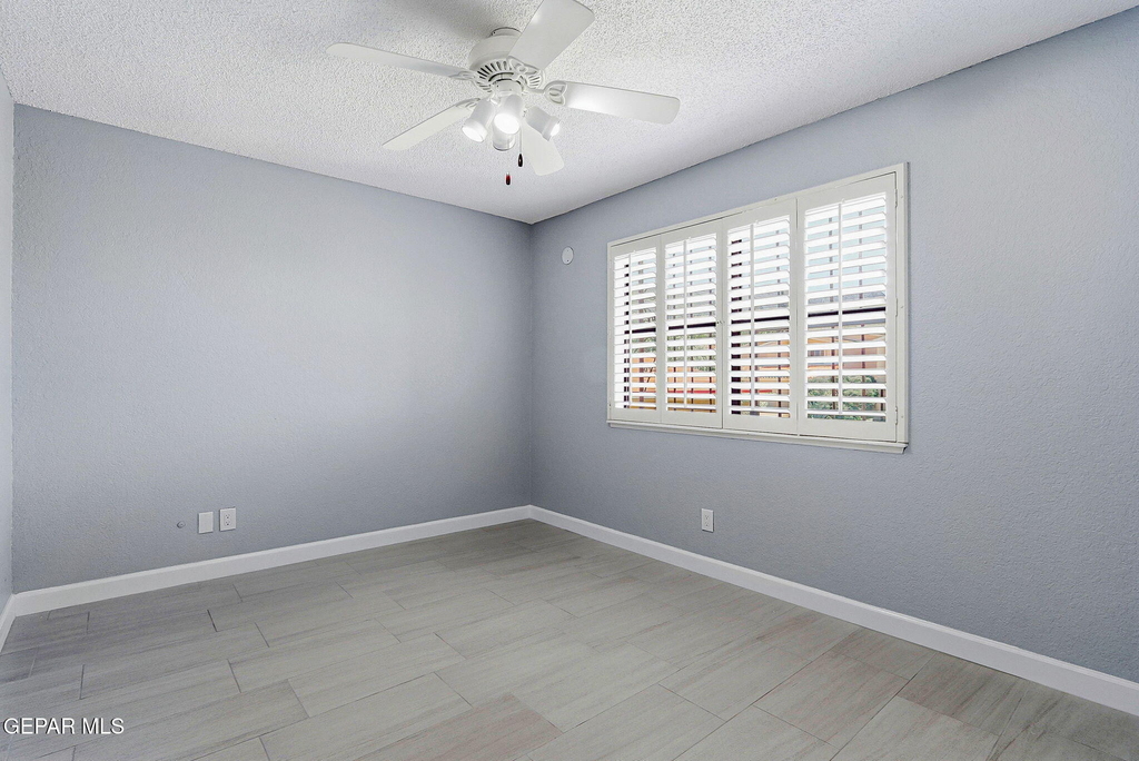 6141 Sierra Valle Lane - Photo 30