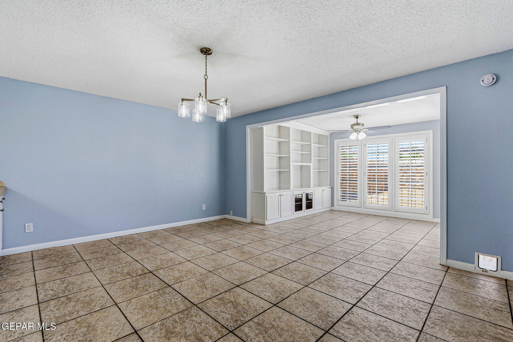 6141 Sierra Valle Lane - Photo 21