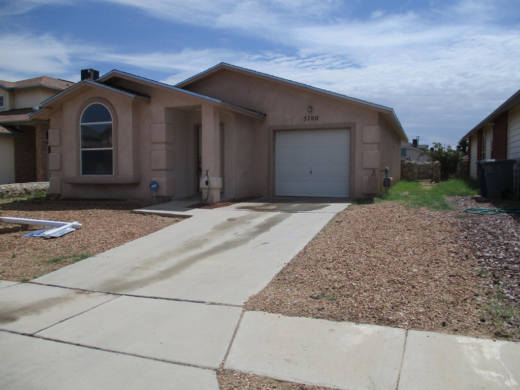 5700 Rick Husband Drive - Photo 2
