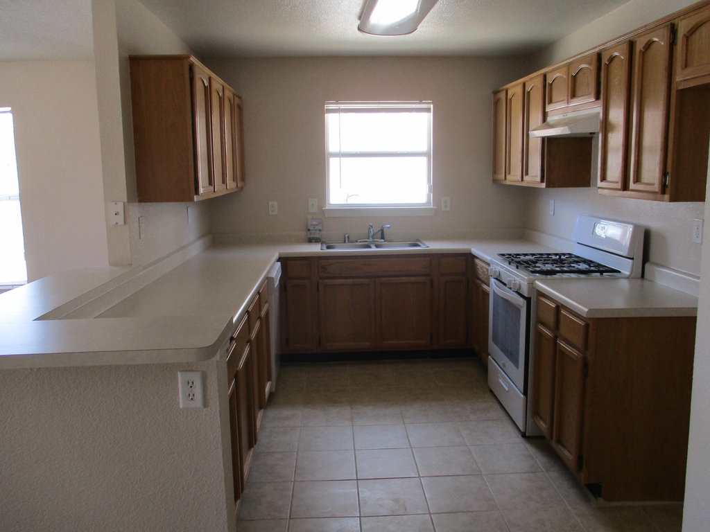 5700 Rick Husband Drive - Photo 6