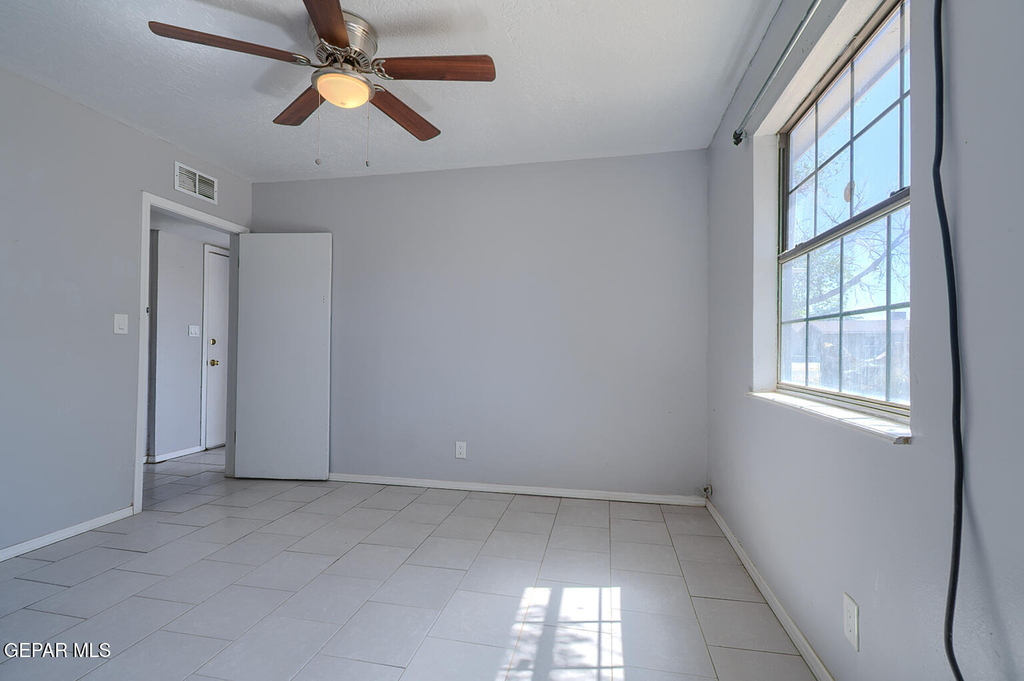 10368 Potencia Drive - Photo 6