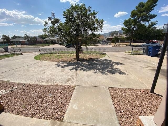 9406 Montgomery Drive - Photo 24