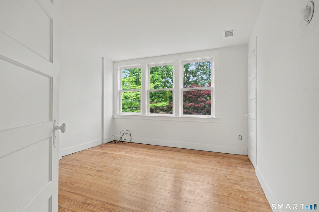 15 Shorelands Place - Photo 13