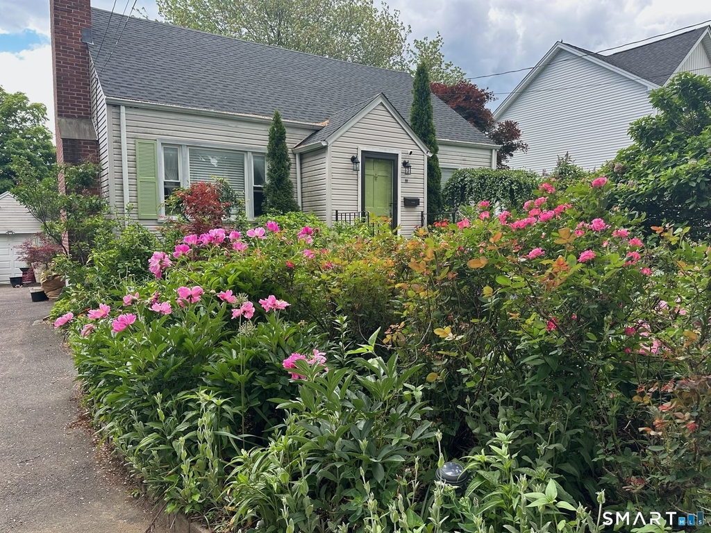 111 Judd Street - Photo 0