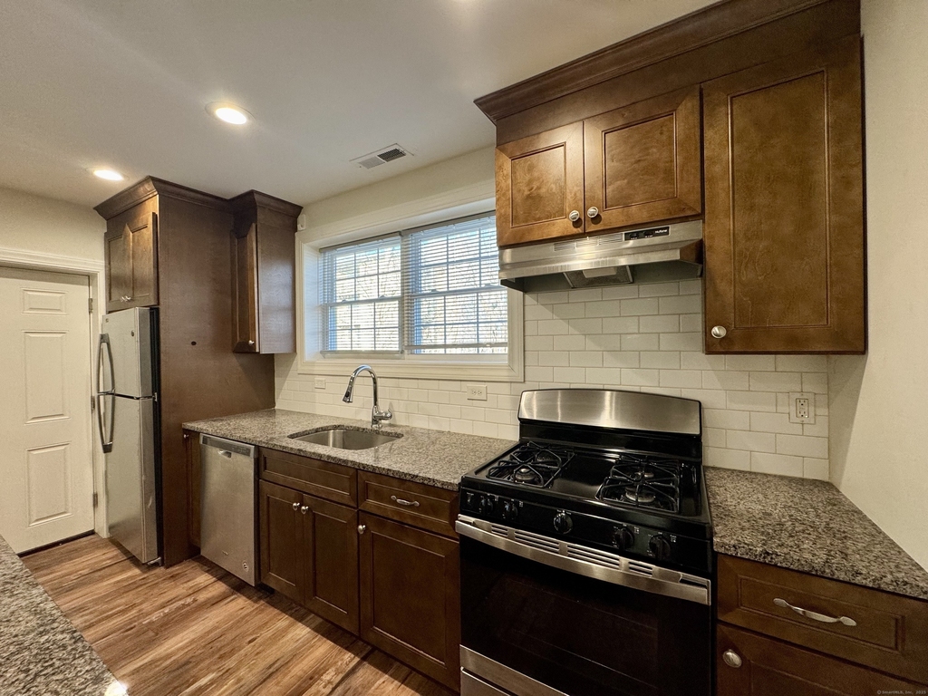 950 Lindley Street - Photo 5