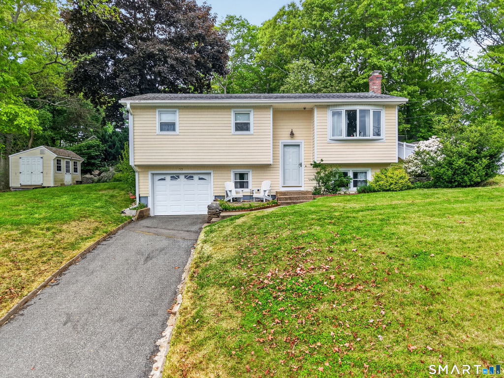 73 Warren Avenue - Photo 0
