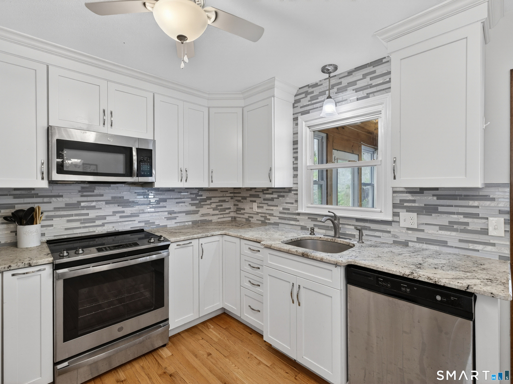 73 Warren Avenue - Photo 9