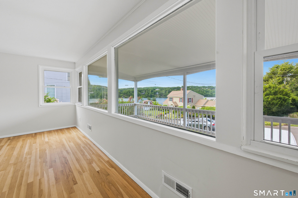 5 Lilac Lane - Photo 6