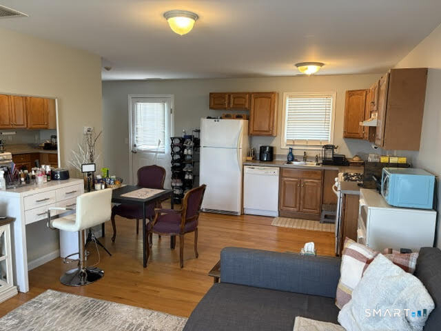 33 Beal Street - Photo 9