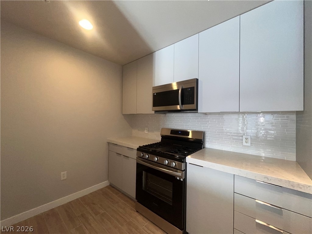 353 E Bonneville Avenue - Photo 3