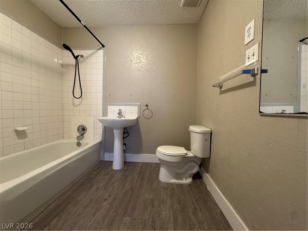 1467 Hialeah Drive - Photo 15