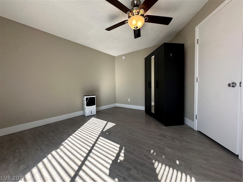 1467 Hialeah Drive - Photo 11