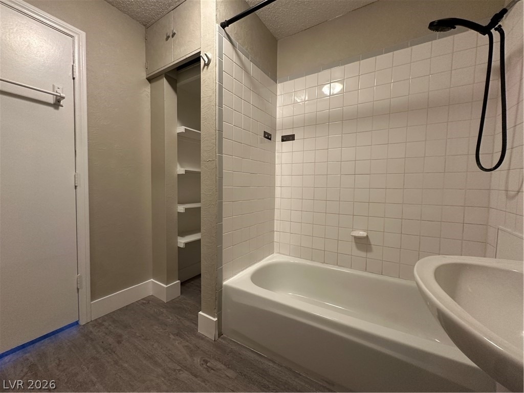 1467 Hialeah Drive - Photo 16