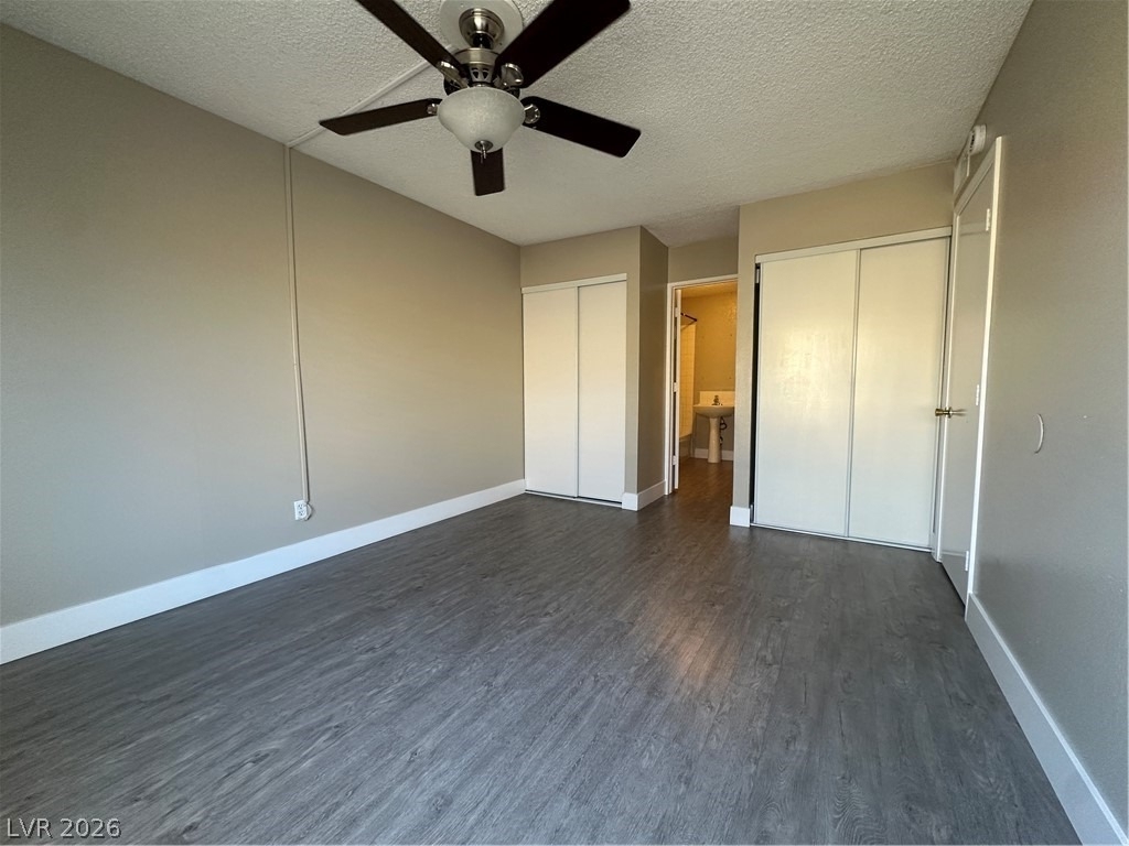 1467 Hialeah Drive - Photo 14