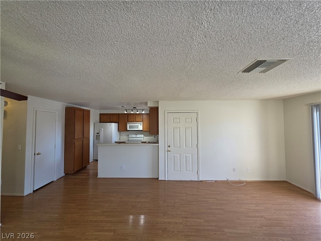 2200 Highpointe Drive - Photo 42