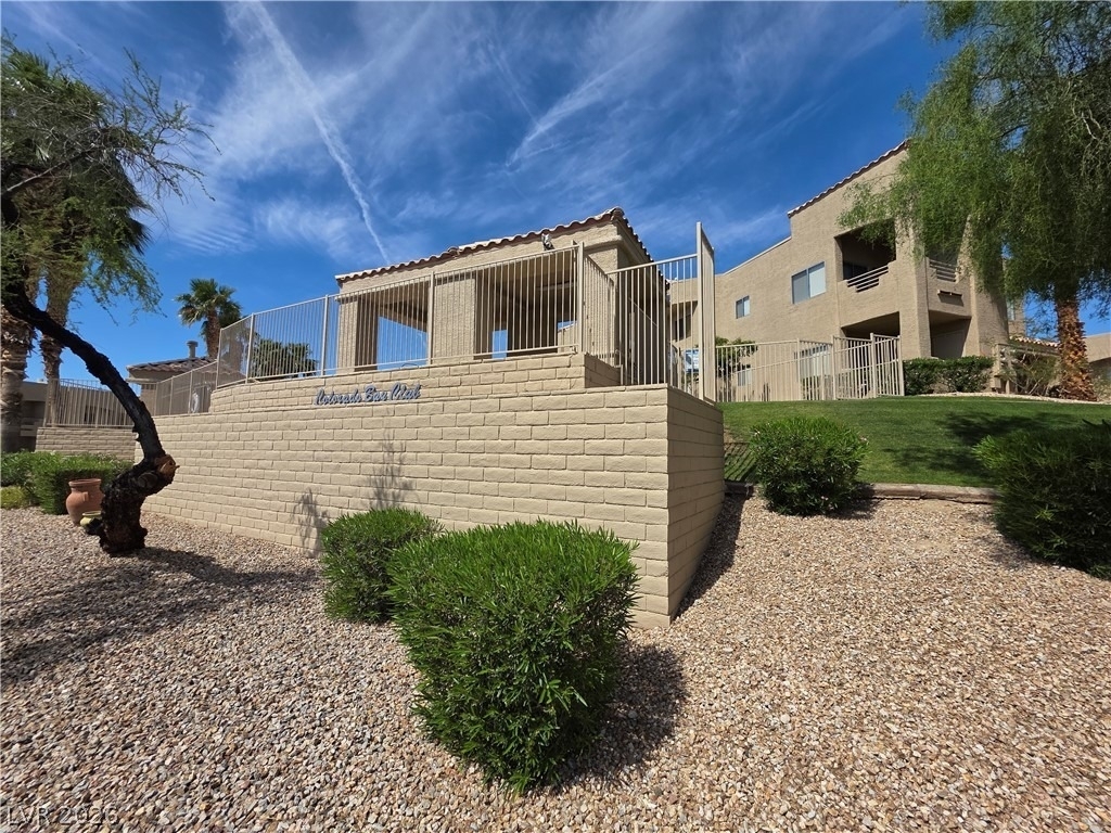 2200 Highpointe Drive - Photo 4