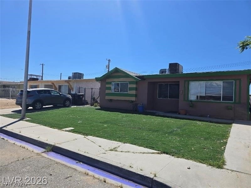 817 Duquesne Avenue - Photo 1