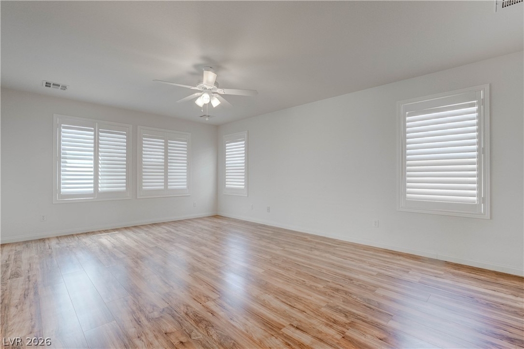 985 Noah Valley Street - Photo 34