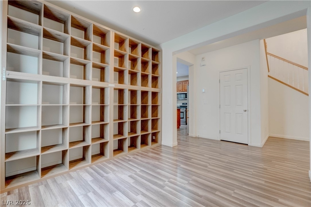 985 Noah Valley Street - Photo 7