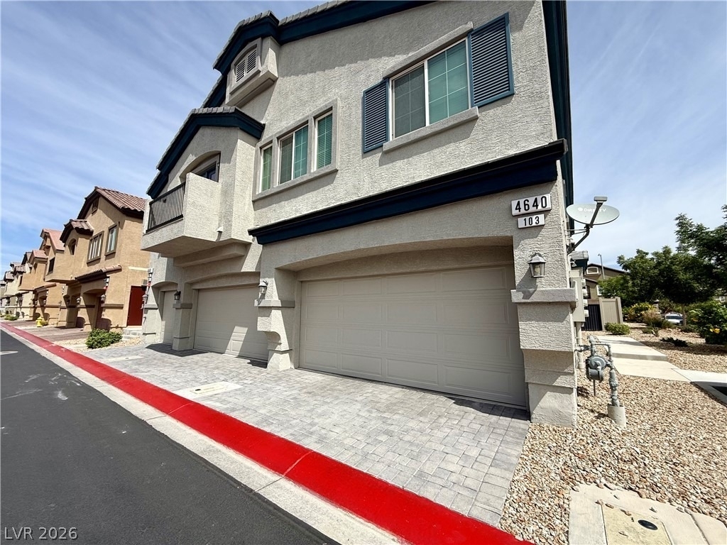 4640 Fuchsia Nights Avenue - Photo 1