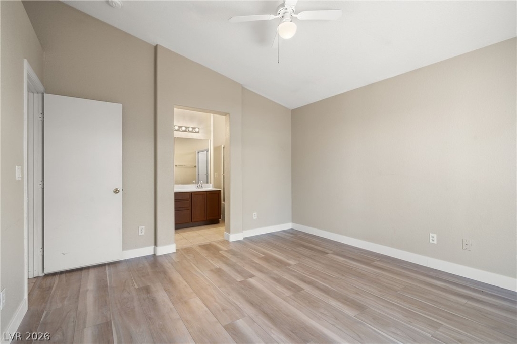 6012 Soft Springs Avenue - Photo 7