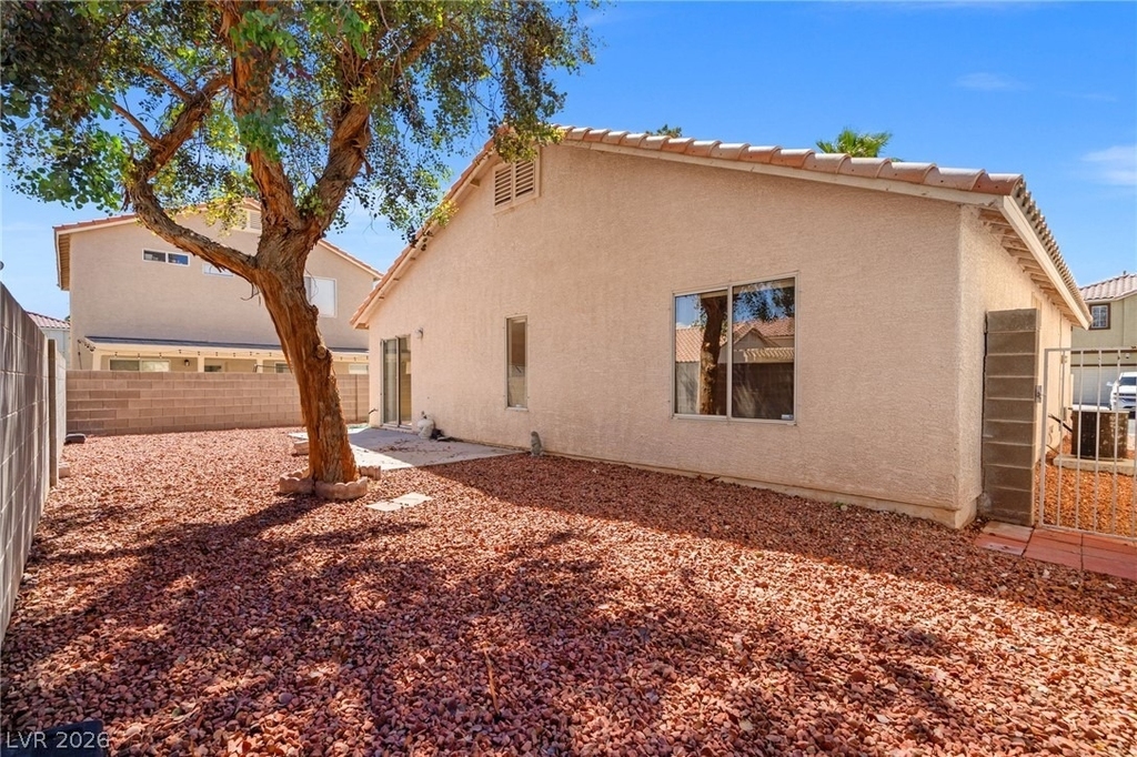6012 Soft Springs Avenue - Photo 6