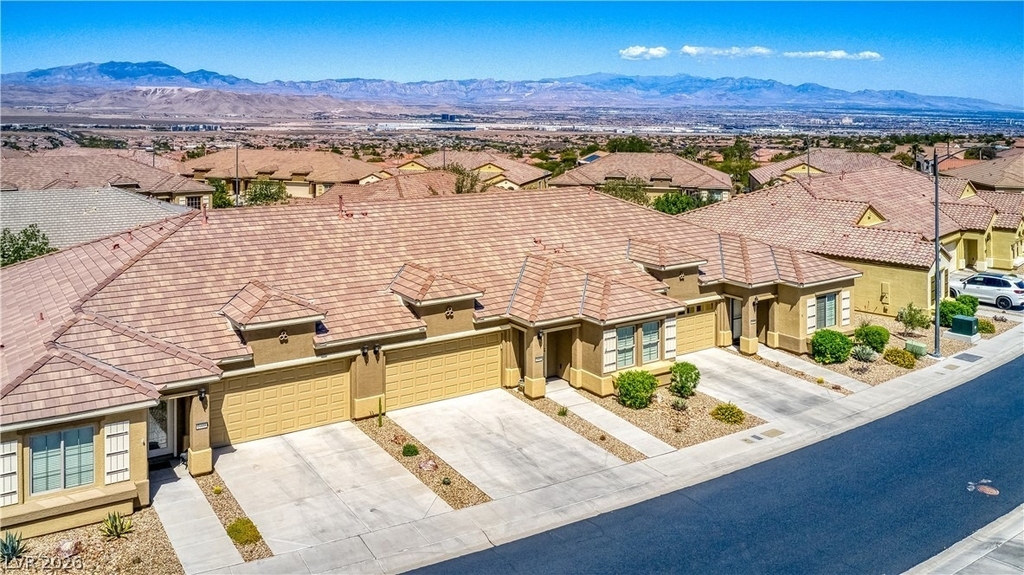 2405 Sky Watcher Street - Photo 2