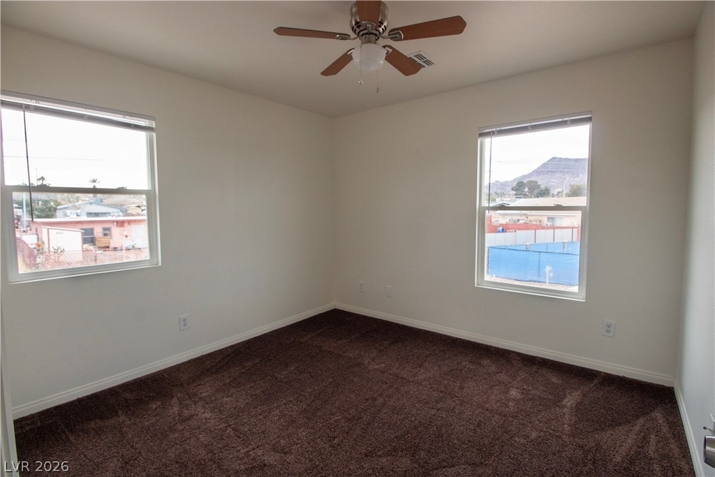 119 W Victory Road - Photo 21