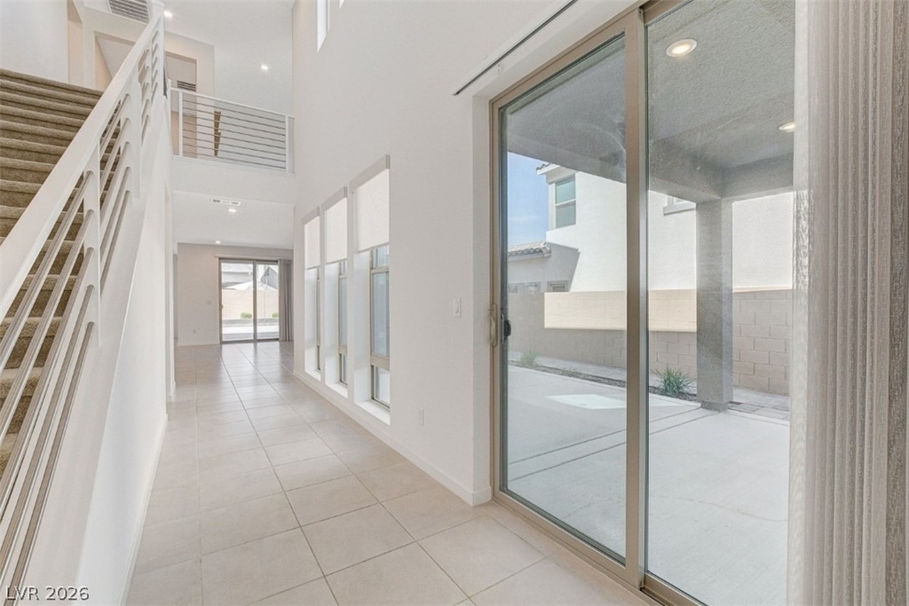 10280 Timberline Valley Avenue - Photo 4