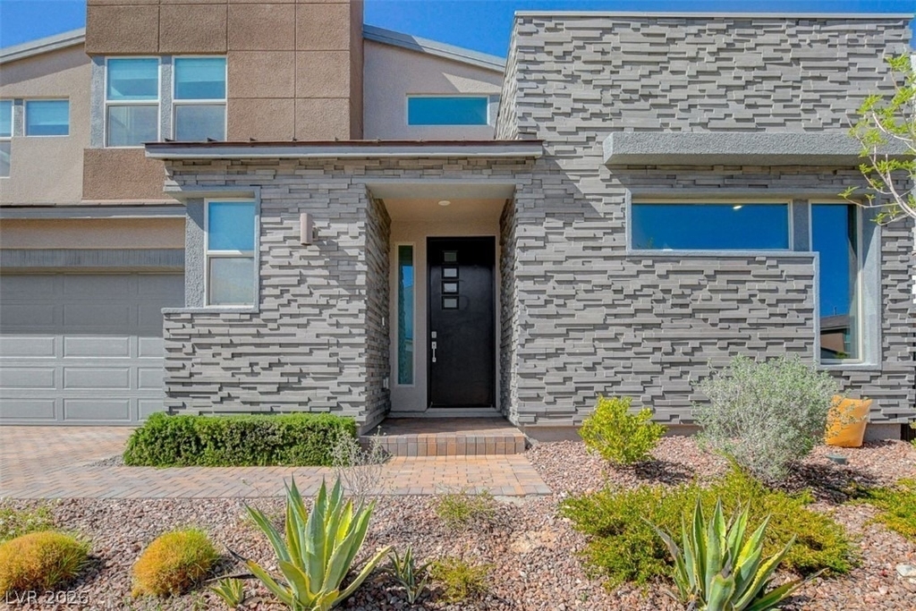 10280 Timberline Valley Avenue - Photo 2