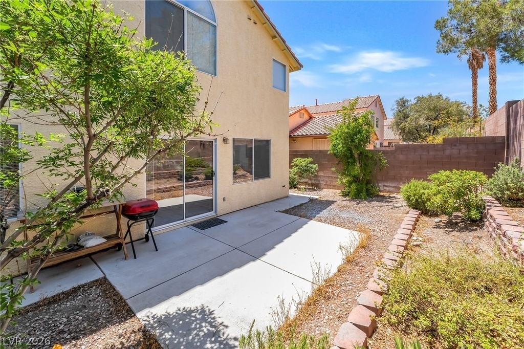 9888 Sparrow Ridge Avenue - Photo 40