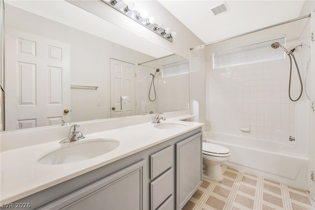 9888 Sparrow Ridge Avenue - Photo 36
