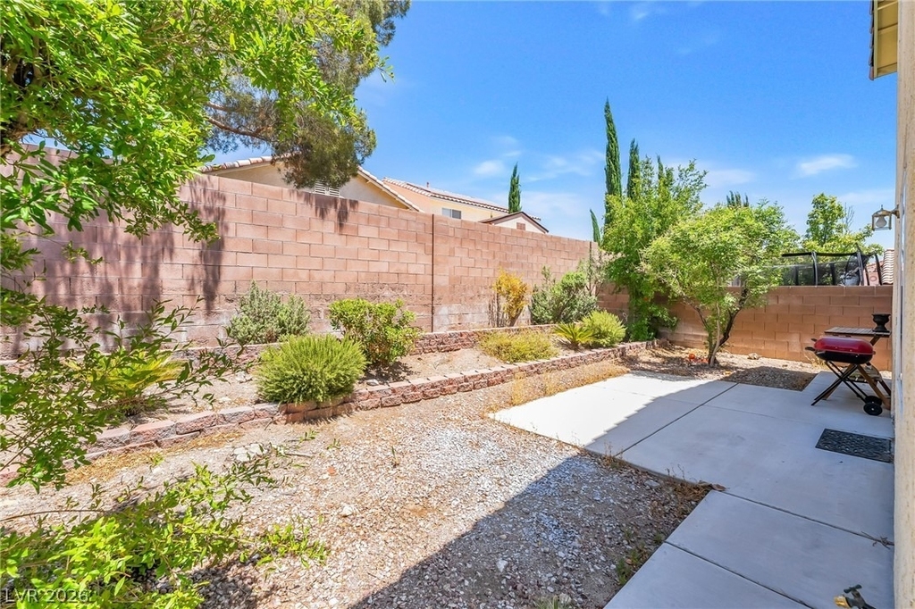 9888 Sparrow Ridge Avenue - Photo 37