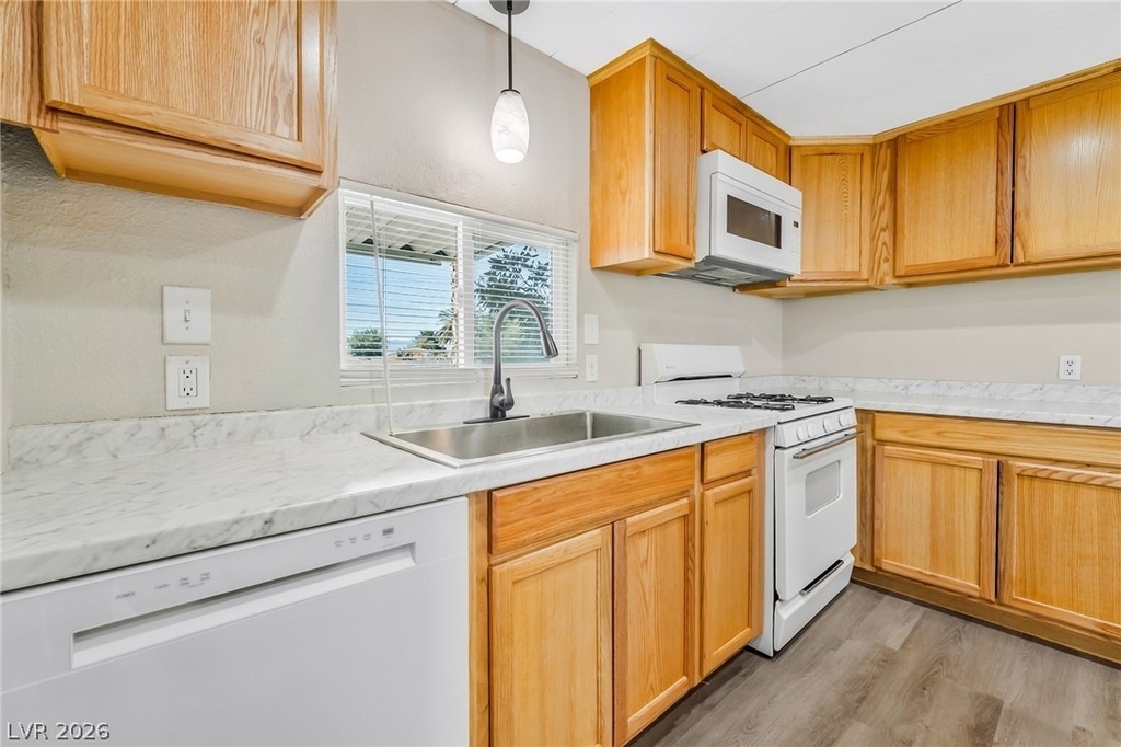 2847 Mammoth Court - Photo 7