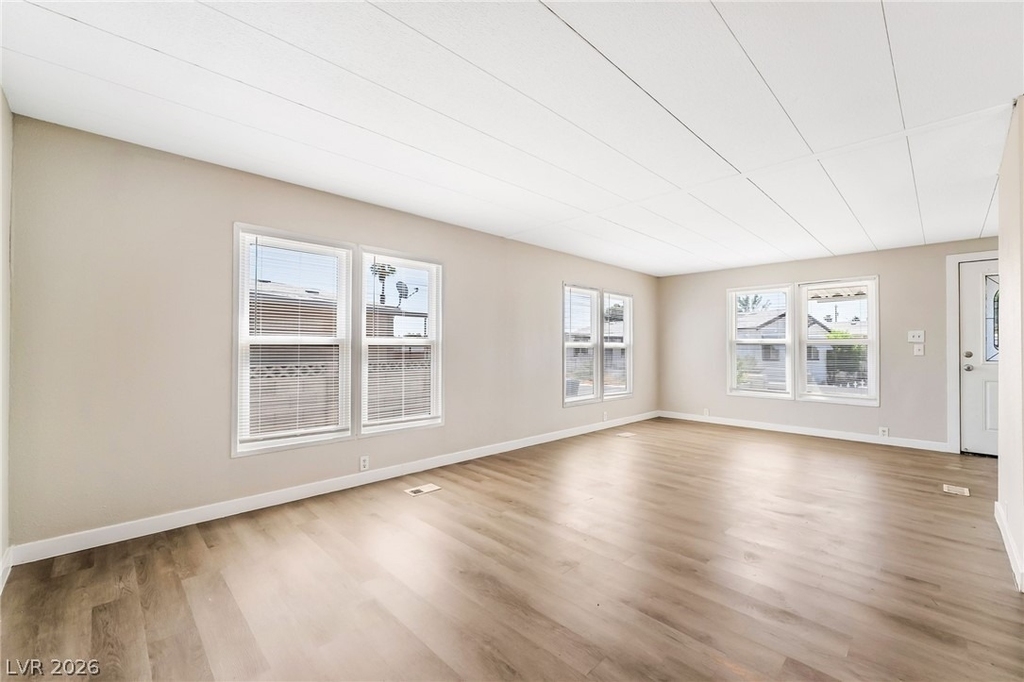 2847 Mammoth Court - Photo 2