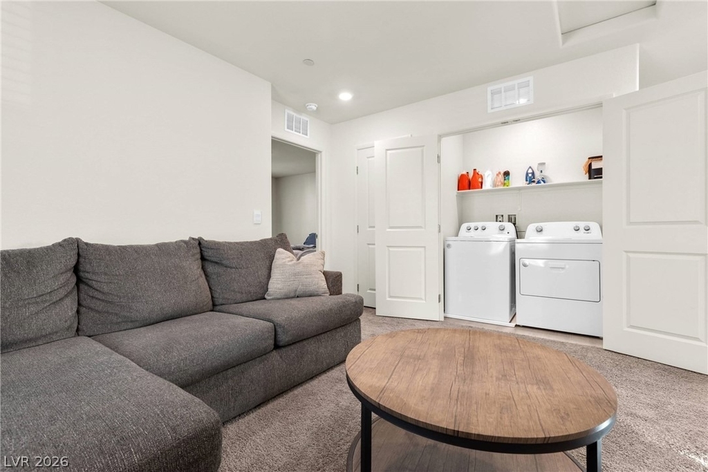 6136 Lily Garden Street - Photo 16
