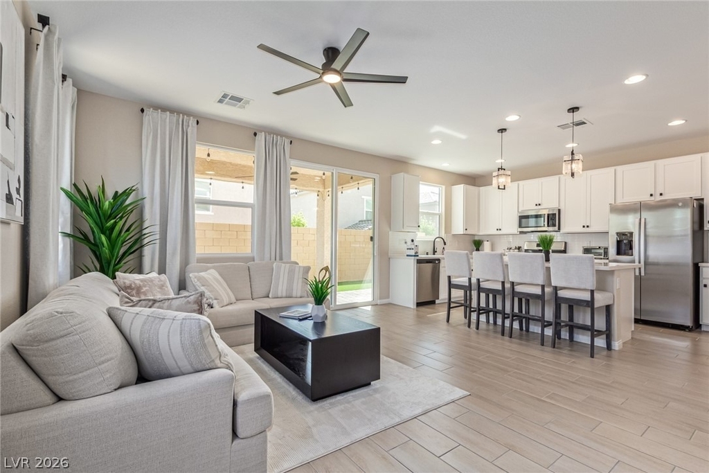 10212 Starlit Canyon Court - Photo 5