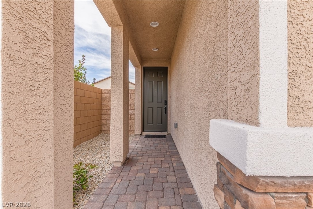 10212 Starlit Canyon Court - Photo 3