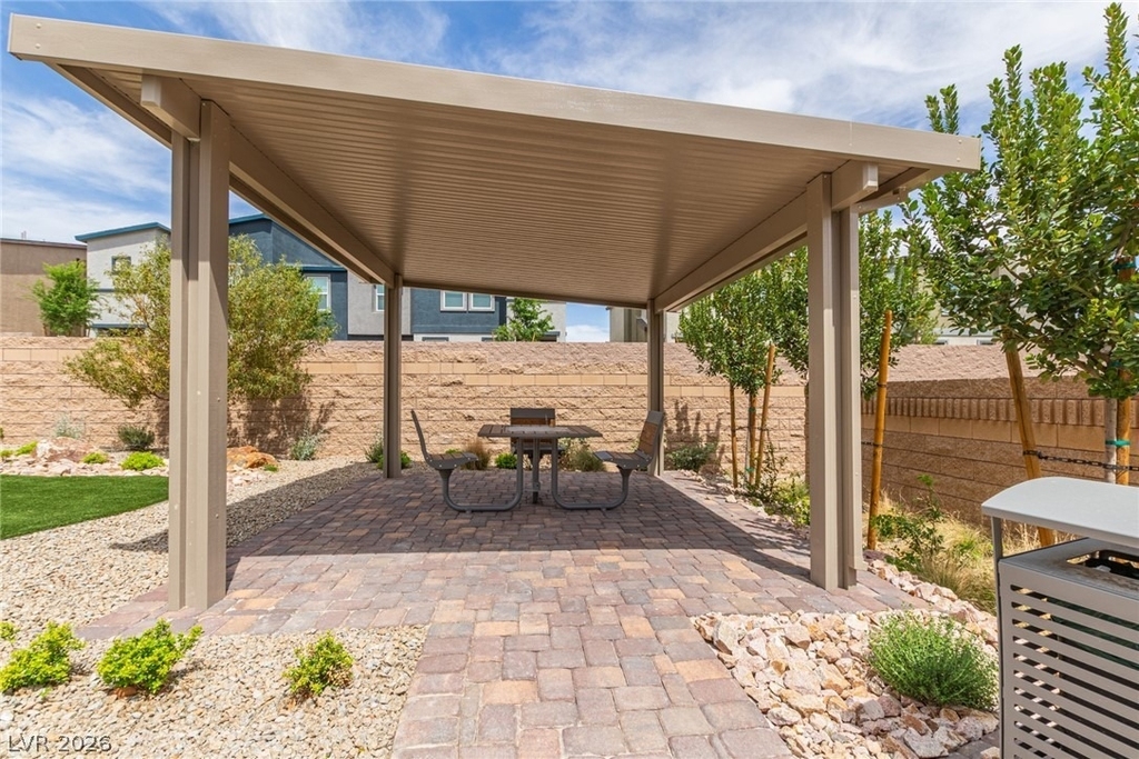 10212 Starlit Canyon Court - Photo 35