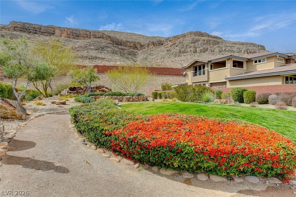 10679 Country Knoll Way - Photo 52