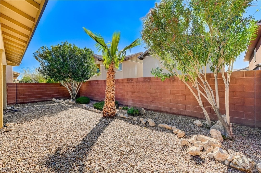 10679 Country Knoll Way - Photo 24